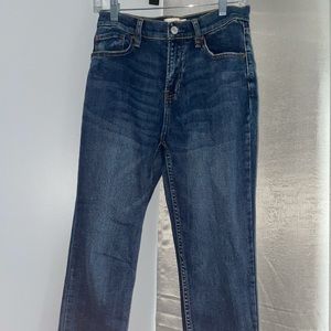 Mom jeans dark wash